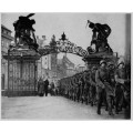 Вступление нацистских солдат  в Прагу