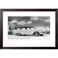 Семья около 1957 Chevy Бел Wagon Air