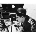 Чарли Чаплин за видеокамерой