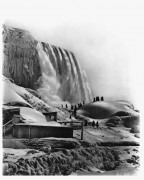 Зима на  Ниагарском водопаде