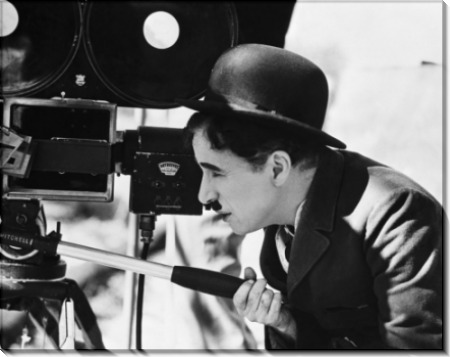 Чарли Чаплин за видеокамерой
